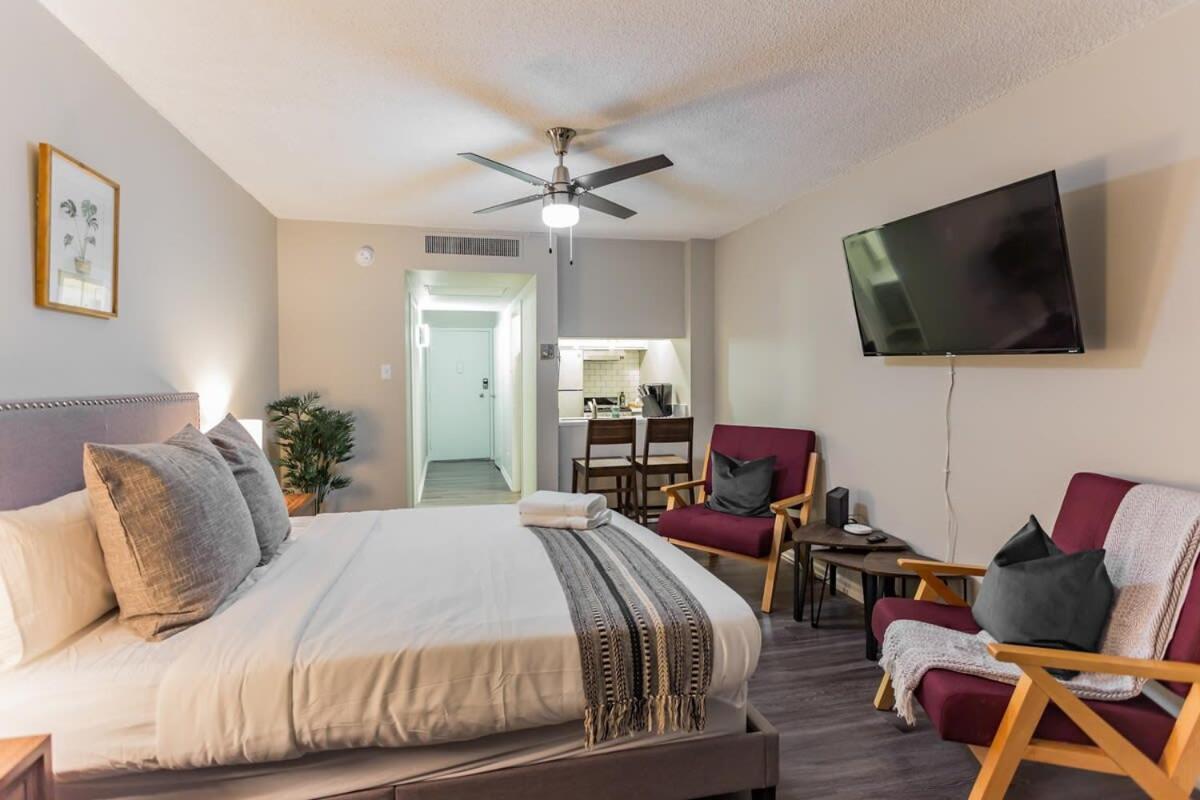 Cozy Memphis Apartment In Downtown High-Rise Exterior photo