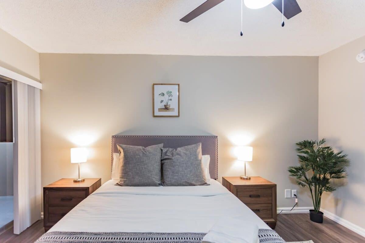 Cozy Memphis Apartment In Downtown High-Rise Exterior photo